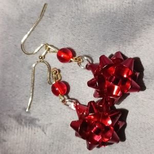 Christmas Present earrings